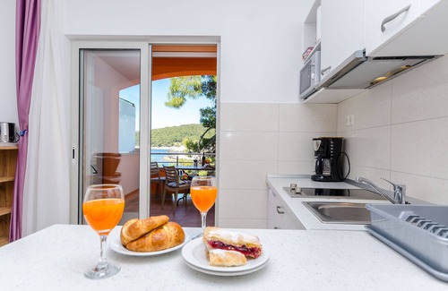 Milna Apartment | Apartments Juka (119551-A3) - Milna - island Hvar