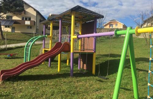 Podcetrtek Apartment | Apartments Laura FARM STAY