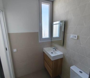 San Isidro Apartment | Apartments Leone Marques Madrid Rio