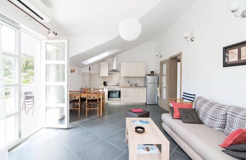 Postira Apartment | Apartments Mare- One Bedroom Apartment with Terrace A2 (ST)