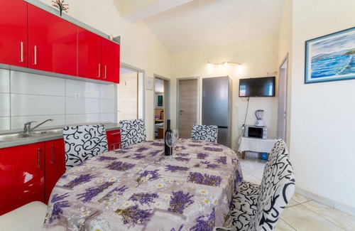 Gorinka Apartment | Apartments Margarita, (13835), Makarska, Croatia