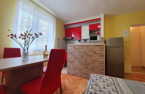 Gorinka Apartment | Apartments Margarita, (13835), Makarska, Croatia