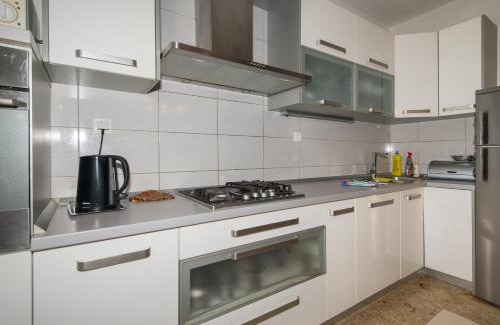 Vrpolje Apartment | Apartments Marieta