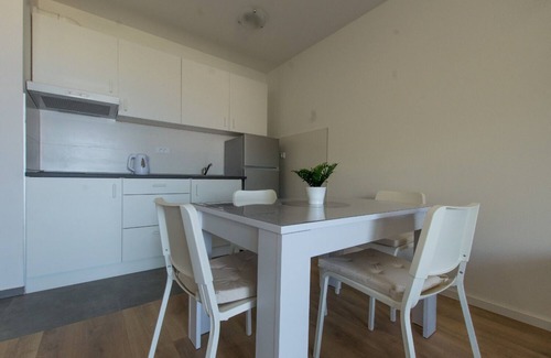 Dugis Apartment | Apartments Mario (11167-A1) - Makarska