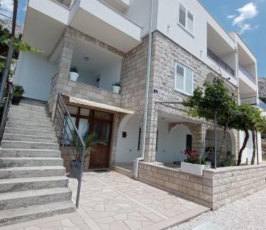 Mimice Apartment | Apartments Mirko