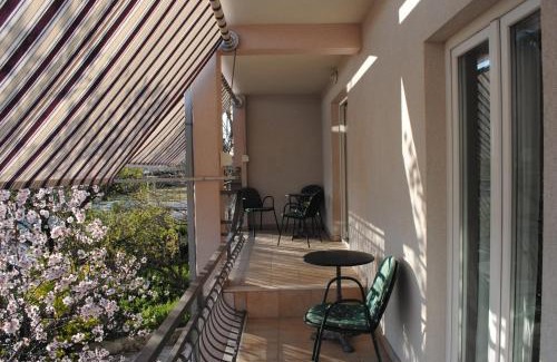 Istok Apartment | Apartments Natura Makarska