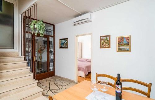 Lumbarda Apartment | Apartments Nikolina LU - Two-Bedroom Apartment with Terrace