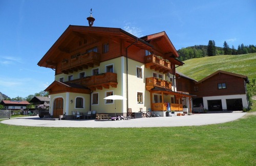 Forstau Apartment | Apartments on the farm EDELWEISS