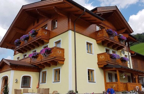 Forstau Apartment | Apartments on the farm EDELWEISS