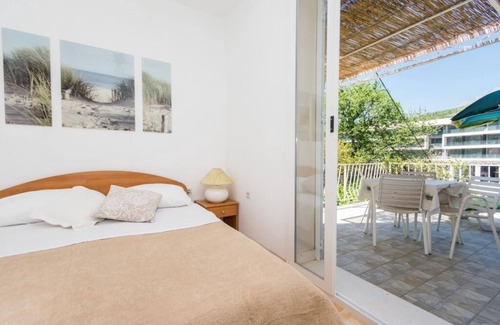 Srebreno House | Apartments & Rooms Jokovic- Deluxe Double Room with Terrace and Partial Sea View