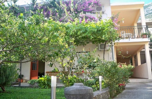 Vrpolje Apartment | Apartments Sini (10227-A3) - Makarska