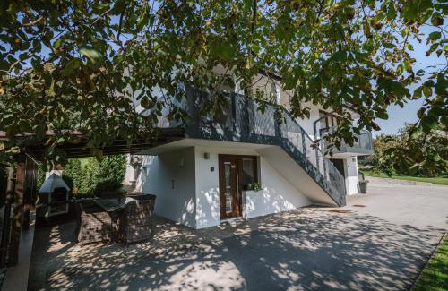 Podcetrtek Apartment | Apartments Sole