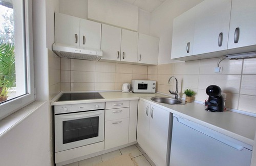 Dugi Rat House | Apartments Sun & Sea