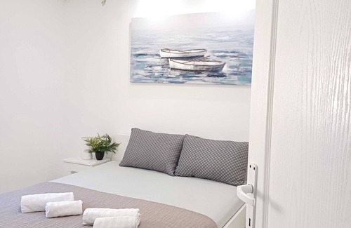 Dugi Rat House | Apartments Sun & Sea