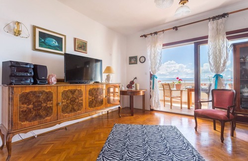 Znjan Apartment | Apartments Sunrise (Duilovo) -Three Bedroom Apartment with Sea View Terrace