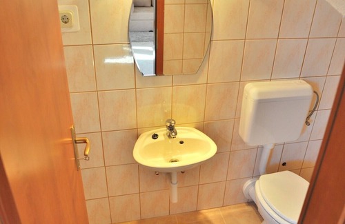 Sutivan Apartment | Apartments Suzana, (15010), Sutivan, Croatia