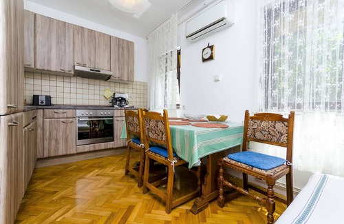 Arbanija Apartment | Apartments Vanja (55081-A2) - Arbanija (Ciovo)