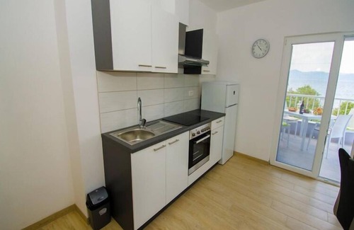 Orebic Apartment | Apartments Vesela - Comfort One Bedroom Apartment with Balcony and Sea View