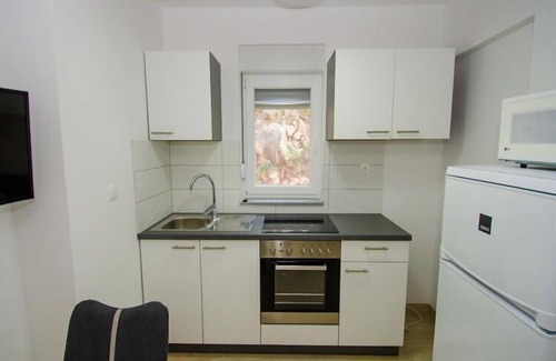 Orebic Apartment | Apartments Vesela - Premium One Bedroom Apartment with Terrace and Partial Sea View