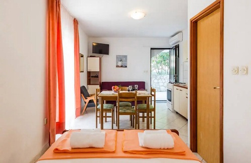 Zavala Apartment | Apartments Villa Pelegrin - Studio Apartment with Sea View (Apartment