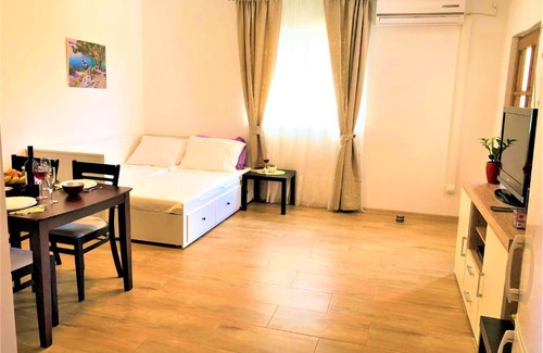Lozovac Apartment | Apartments Village