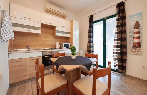 Kastel Stafilic Apartment | Apartments Vujina - Premium Studio Apartment with Terrace 1 (Petra)