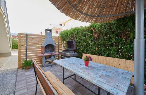 Kastel Stafilic Apartment | Apartments Vujina - Premium Studio Apartment with Terrace 1 (Petra)