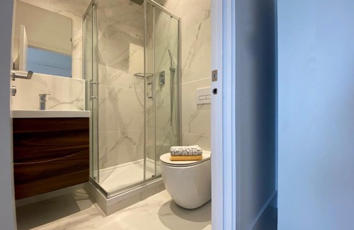 Fleet House | Apex at Fleet Heights Apartment Five