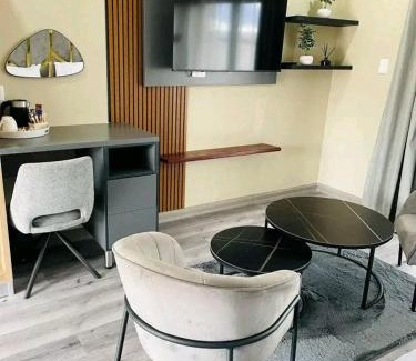 Estcourt Hotel | Apex Boutique Hotel
