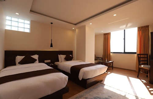 Sinamangal Hotel | Apex Business Hotel – Tribhuvan International Airport, Kathmandu