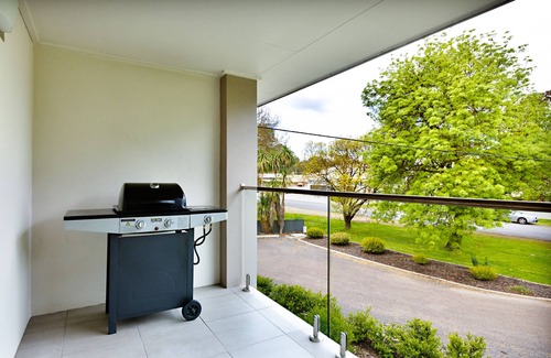 Wangaratta Apartment | Apex Park Holiday Apartments