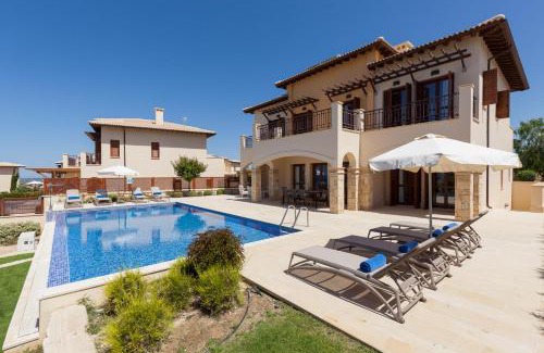 Aphrodite Hills Villa | Aphrodite Hills Rentals - Elite Villas