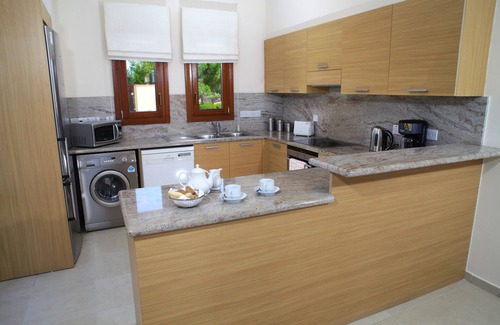 Aphrodite Hills Hotel | Aphrodite Hills Rentals – Junior Villas