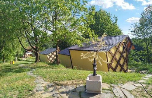 Ljutomer Apartment | Apiturizem Kr'Bee apartmajski čebelnjak s čebelami