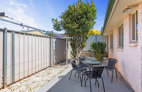 South Toowoomba Apartment | Apollo Lodge