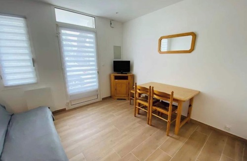 Saint-Palais-sur-Mer Apartment | Appât T2 en Rdc à 50 Mètres de la Plage