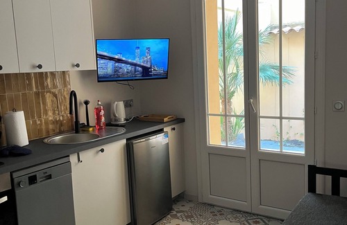 Alpes-Maritimes Apartment | App.5 Villa Orchidee 200 m de la Plage