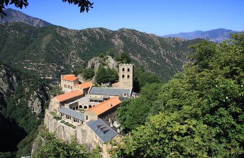 Casteil Apartment | Appart 40 m2 R C in small village at the foot of Mount Canigou