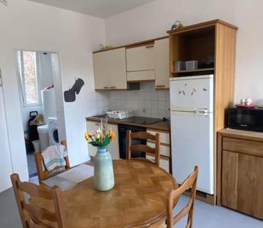 Mons-en-Baroeul Apartment | Appart 58m2 calme et lumineux - Metro à 5 min