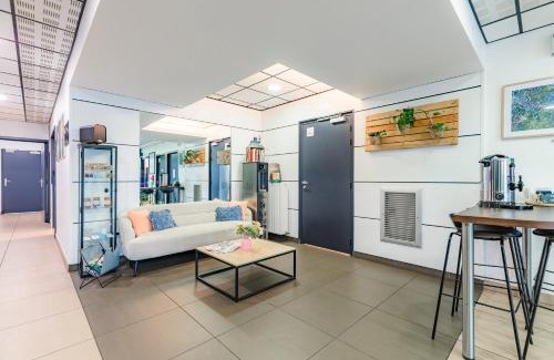 Saint-Serge Apartment | Appart'City Confort Angers