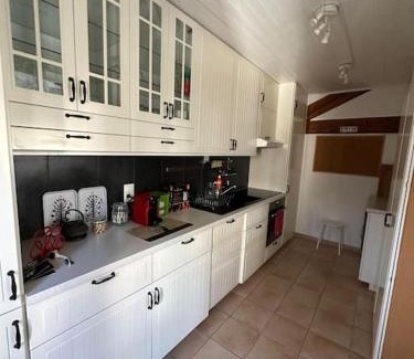 Crans-pres-Celigny Apartment | Appart cosy près du lac Léman