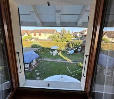 Crans-pres-Celigny Apartment | Appart cosy près du lac Léman