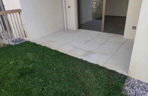Bron Apartment | Appart de 45 m² Avec Jardin Dans une Résidence Neuve