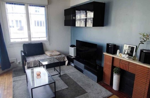 Centre Ancien Apartment | Appart en Plein Coeur de Caen , Situation Géographique Idéale Pour Visiter Caen