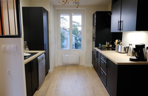 Saint-Georges-de-Didonne Apartment | Appartement 6 Personnes, 150m de la Plage, Parking