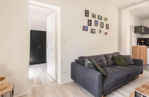 Cote Est Soquence Apartment | Appart'LH - Stationnement gratuit - B'PAM