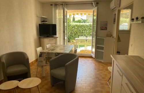 La Madrague Apartment | Appart-St Cyr sur Mer-La Madrague-4pers-Parking