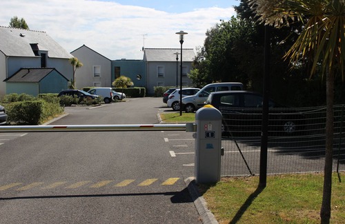 Saint-Cast-le-Guildo Apartment | Appart T2 Ensoleillé, Calme Proche de la Mer, Wifi