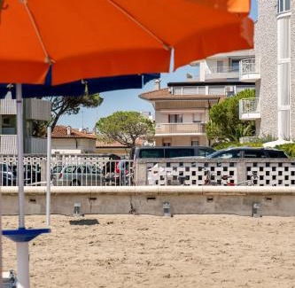 Lignano Sabbiadoro Apartment | Appartamenti Lignano Sabbiadoro - Villa Ammiraglia
