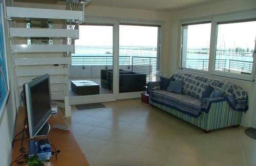 Grado Historic Centre Apartment | Appartamento Adelaide